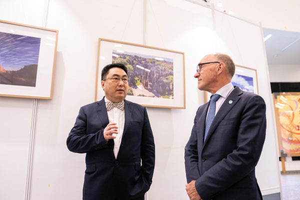 云南圖片展亮相聯(lián)合國(guó)城大廳！國(guó)際組織官員：云南給我留下了美好記憶