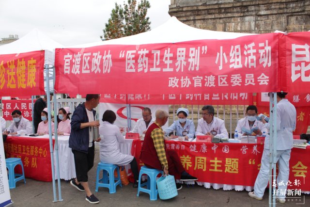 202205122156367N7068