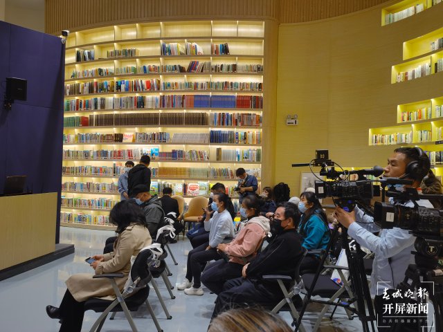 龍泉古鎮(zhèn)博物館群落·市民文化中心亮相！在昆明的這個(gè)位置→ 左學(xué)佳 攝