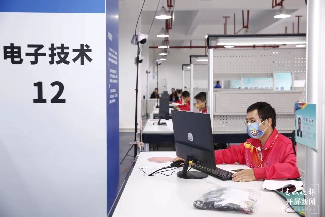 12選手收獲獎(jiǎng)牌！云南省職業(yè)技能大賽電子信息與手工制作項(xiàng)目開賽