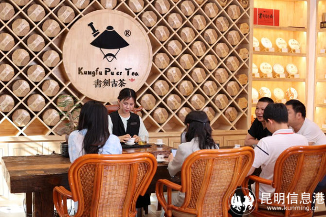 品鑒會現(xiàn)場2