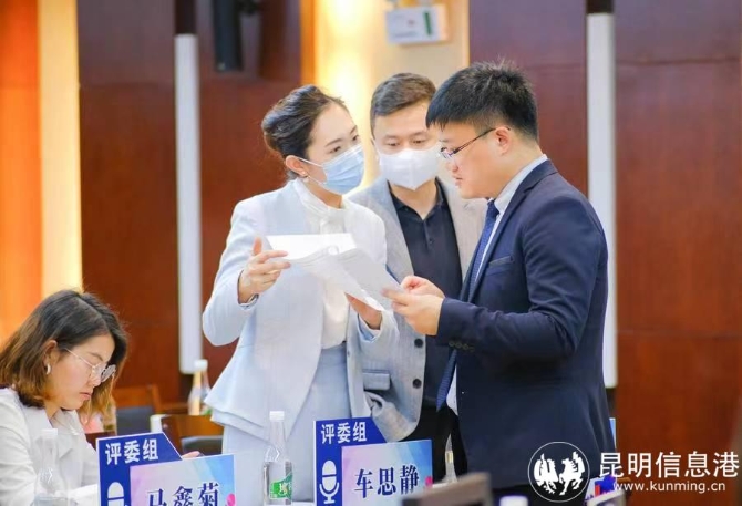 圖片可任選：2022年“政務(wù)服務(wù)大練兵”一季度競(jìng)賽現(xiàn)場(chǎng)圖4