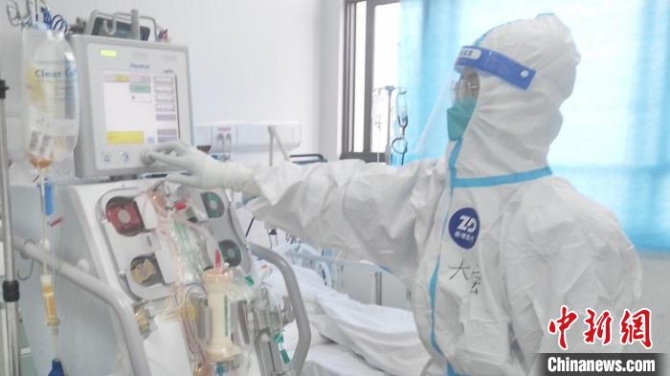 浙江省人民醫(yī)院援滬重癥醫(yī)療隊(duì)返浙無畏而去無恙而歸