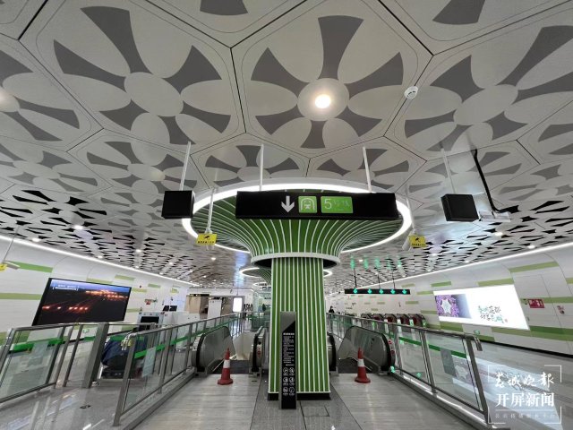 昆明地鐵5號線（開屏新聞記者 張勇 龍宇丹 攝）