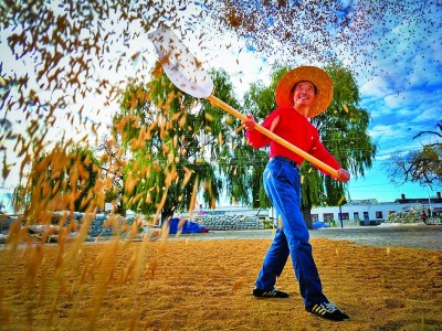 東北邊陲:旅游興市 產(chǎn)業(yè)富民 東北邊陲:旅游興市 產(chǎn)業(yè)富民