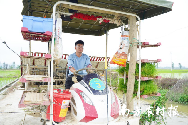 今年24歲的李銳鋒，種糧更有想法。