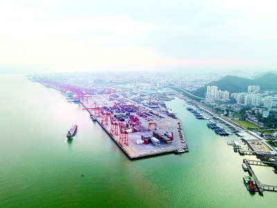 建設(shè)自貿(mào)區(qū)、自貿(mào)港——打造新時(shí)代改革開放新高地