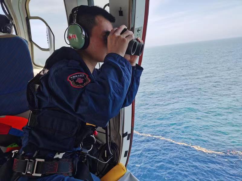 a_729255205685686272