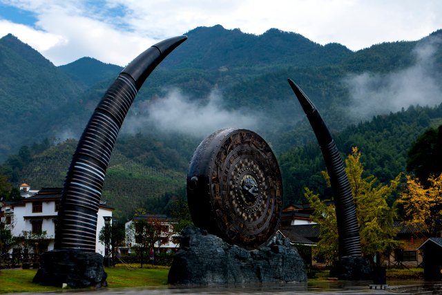 藥姑山（咸寧日報供圖）