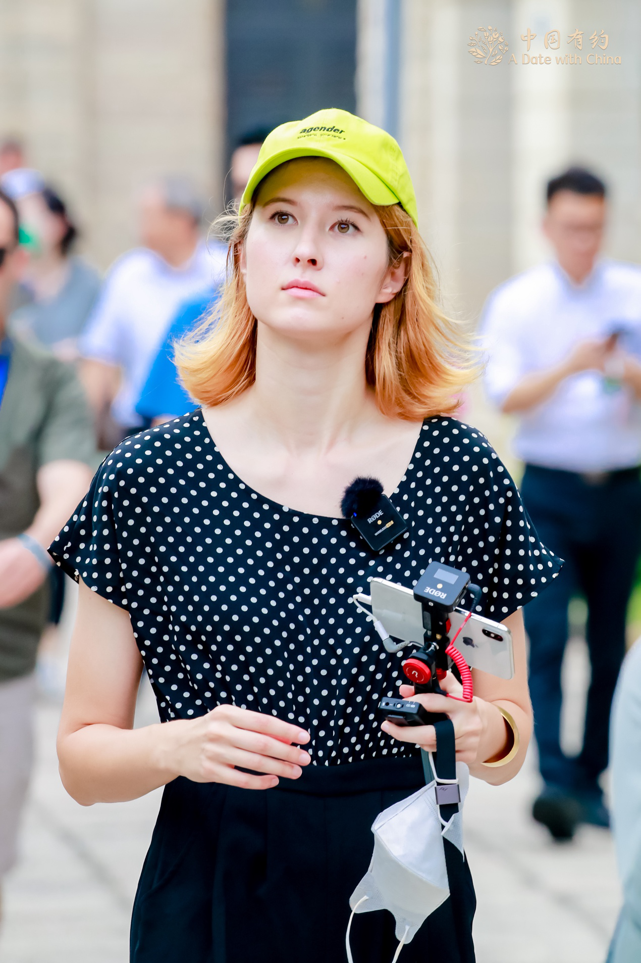 采訪團(tuán)俄羅斯籍網(wǎng)絡(luò)名人 環(huán)環(huán)