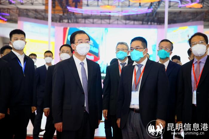 02 領(lǐng)導(dǎo)巡館 02 領(lǐng)導(dǎo)巡館