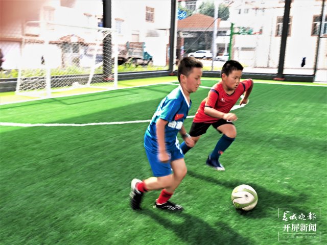 “神獸放假”引爆暑假經(jīng)濟(jì) (9).jpg