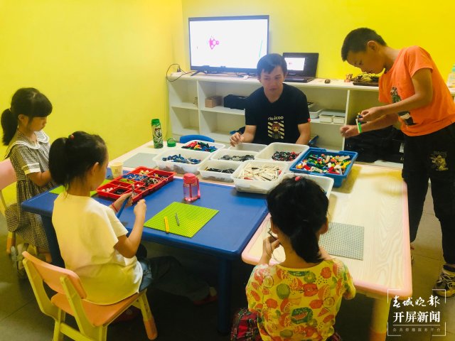 “神獸放假”引爆暑假經(jīng)濟(jì) (6).jpg