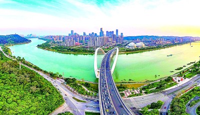 廣西:十年奮進(jìn)路 八桂滿目新 廣西:十年奮進(jìn)路 八桂滿目新