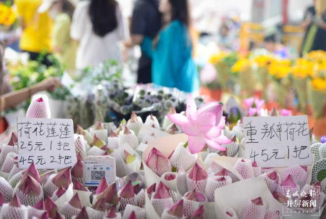 旅客來昆明斗南過七夕 驚嘆玫瑰花10元一把 (4).jpg