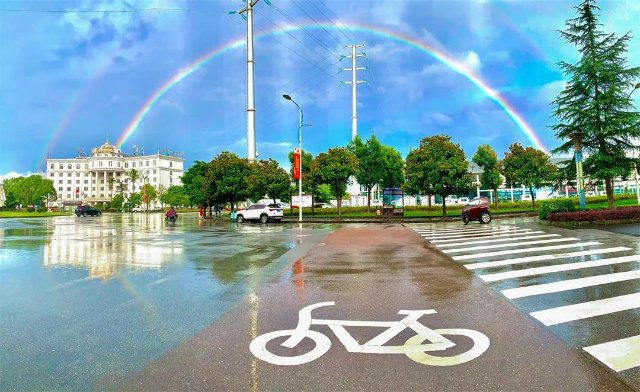 來(lái)騰沖擁抱彩虹 邂逅“彩虹之城”的魅力(供圖)