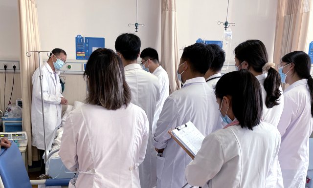 出現(xiàn)高反休息下就好了？當(dāng)心危及生命！（大理大學(xué)第一附屬醫(yī)院供圖）