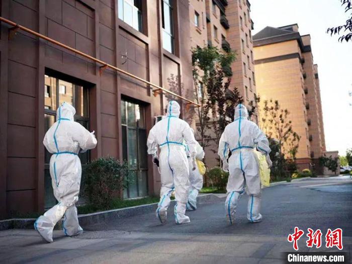 圖說戰(zhàn)“疫”：“疫”線繪就最動人“風景”