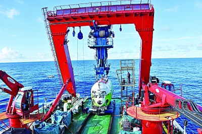 堅(jiān)持和加強(qiáng)黨的全面領(lǐng)導(dǎo)：創(chuàng)造中國奇跡的最核心密碼