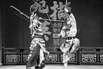 千磨萬擊方成角兒