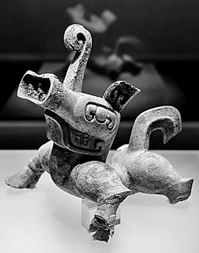 文藝展覽既要有形更要有魂