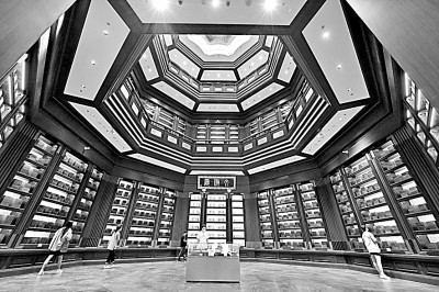 文藝展覽既要有形更要有魂