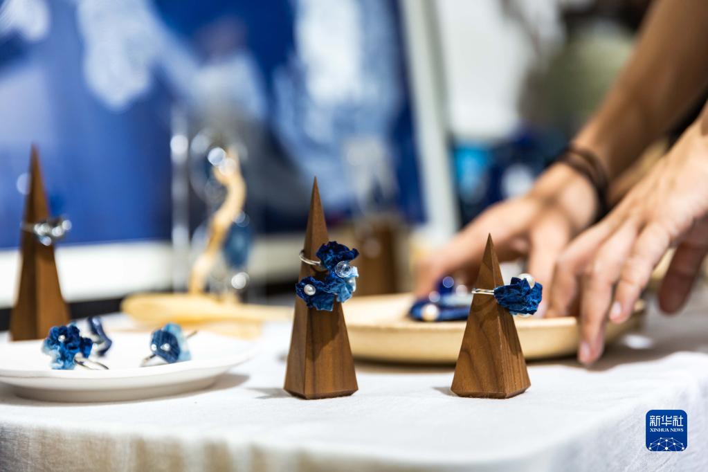 1128933543_16610832621871n