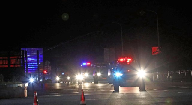 云南省森林消防總隊已派出736名指戰(zhàn)員增援重慶火場（供圖）