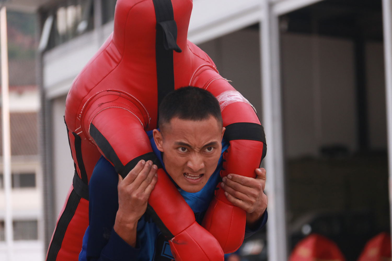 200米綜合體能競(jìng)技 200米綜合體能競(jìng)技