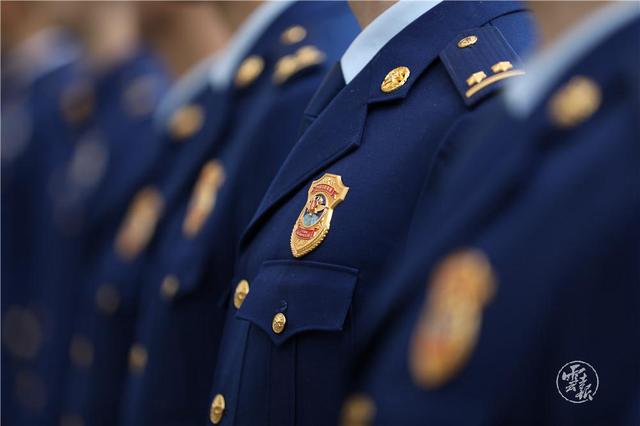 云南省森林消防總隊正式掛牌