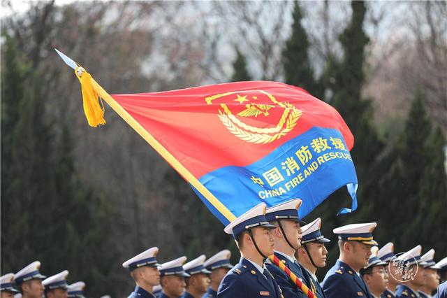 云南省森林消防總隊正式掛牌