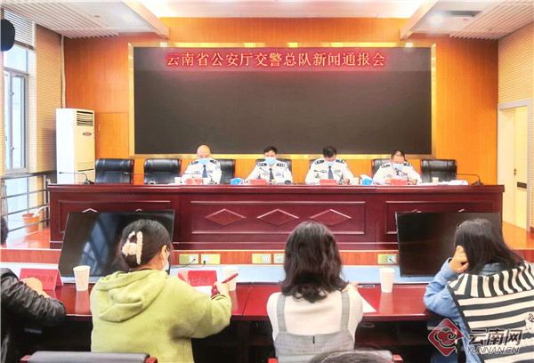 00305021528_be2db234