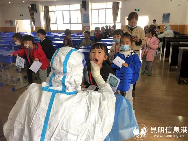 e35a5955eb176e71b272bc219eece6f e35a5955eb176e71b272bc219eece6f