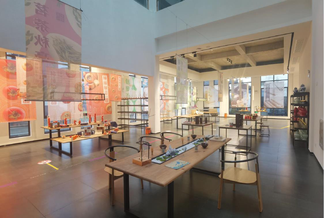 rApntmNFeXKAFYJBAAQgIaq7n1E158