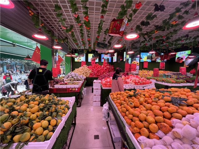 昆明市場(chǎng)橙子柚子大量上市1.jpg