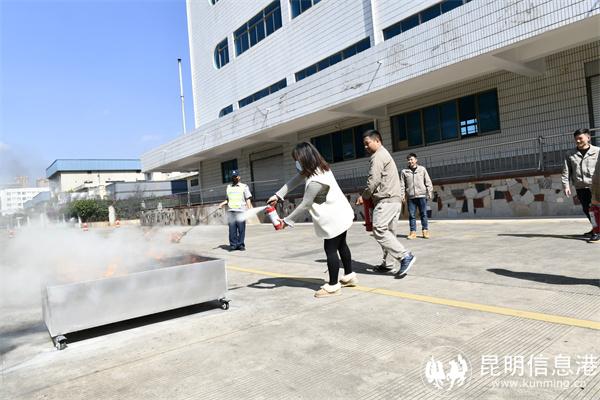 8512addca2695af3038064fd754c88c