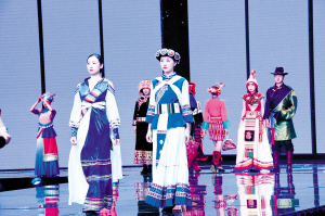 時(shí)裝秀表演。 記者劉凱達(dá)攝