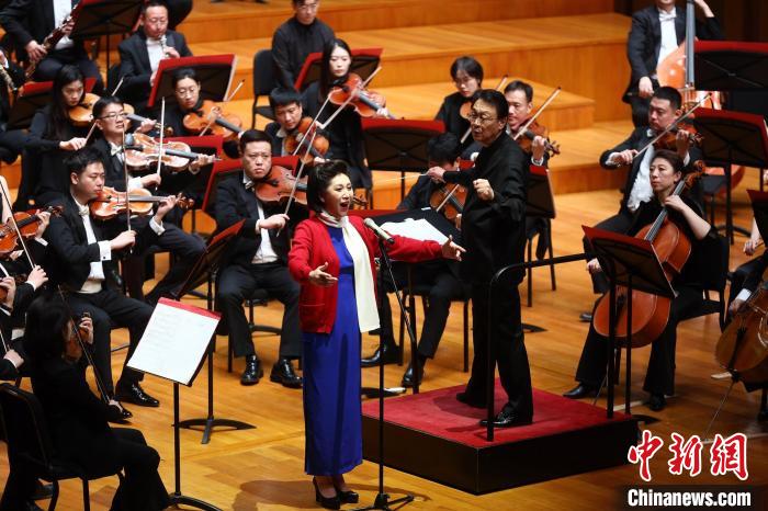 南北唱“江姐”　紅梅贊歌頌英魂