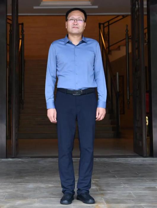 西南民族大學(xué)旅游與歷史文化學(xué)院教授王建華。張浪 攝 