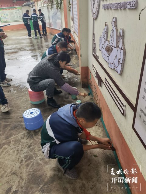 茨壩小學(xué):特色教育花開(kāi)滿(mǎn)園