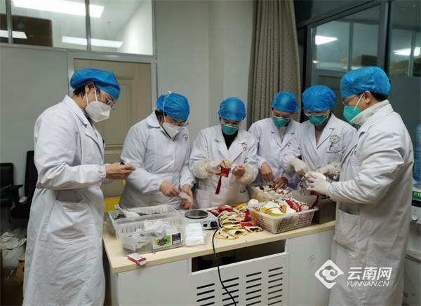 00305160960_8b7c40fa