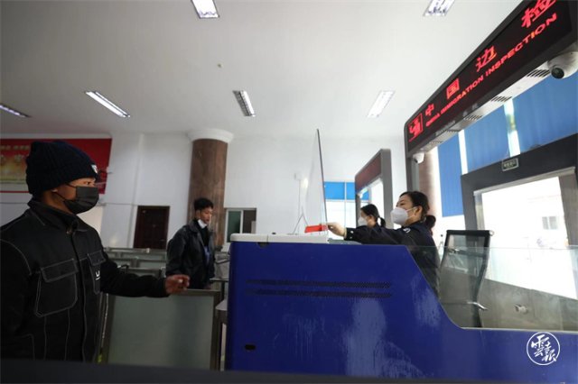 中緬最大陸路口岸瑞麗口岸全面恢復(fù)通關(guān)