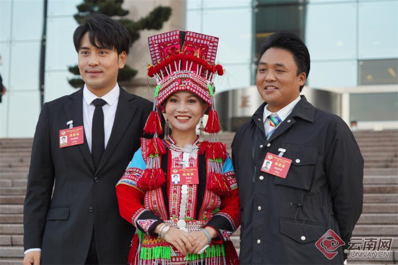 00305196559_a27460aa1 00305196559_a27460aa1