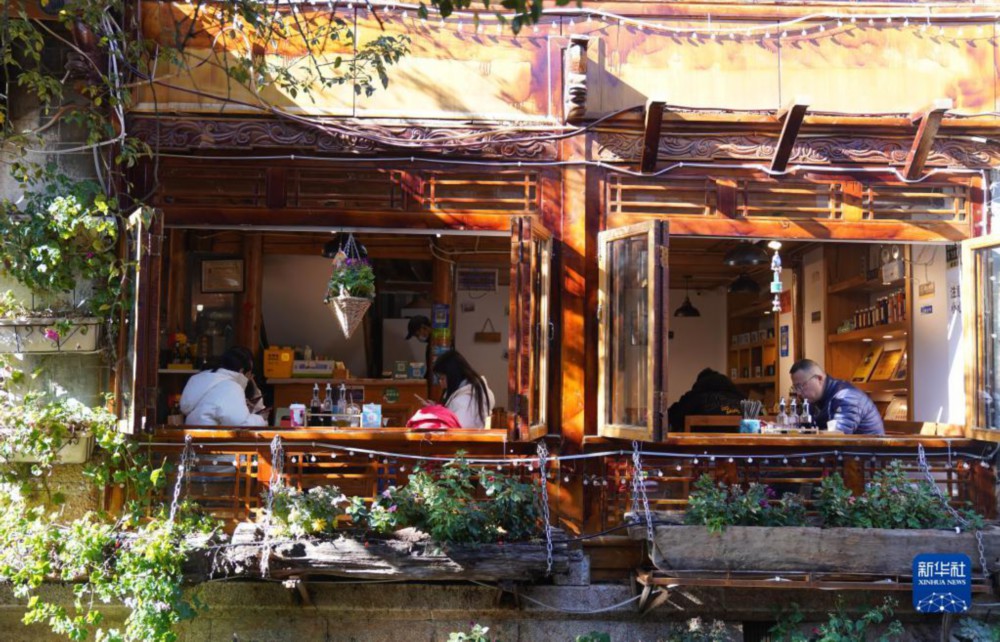 “煙火氣”回歸，麗江旅游人氣旺