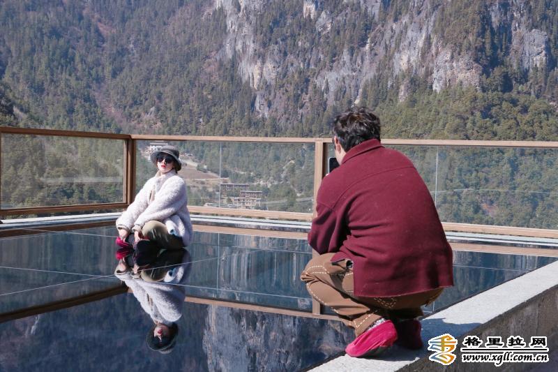 7fa387e0-d2f2-4a04-ae78-301caa5b6f82_watermark