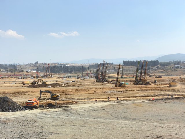 云南通威二期20萬噸高純晶硅項目如火如荼 2023年3月2日張忠海拍攝 (1).jpg