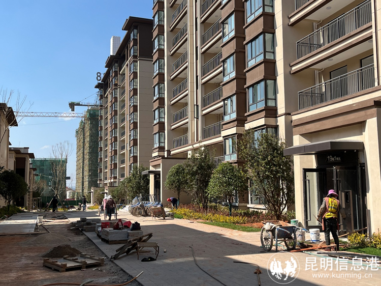 融創(chuàng)·雁來(lái)湖小鎮(zhèn) 融創(chuàng)·雁來(lái)湖小鎮(zhèn)