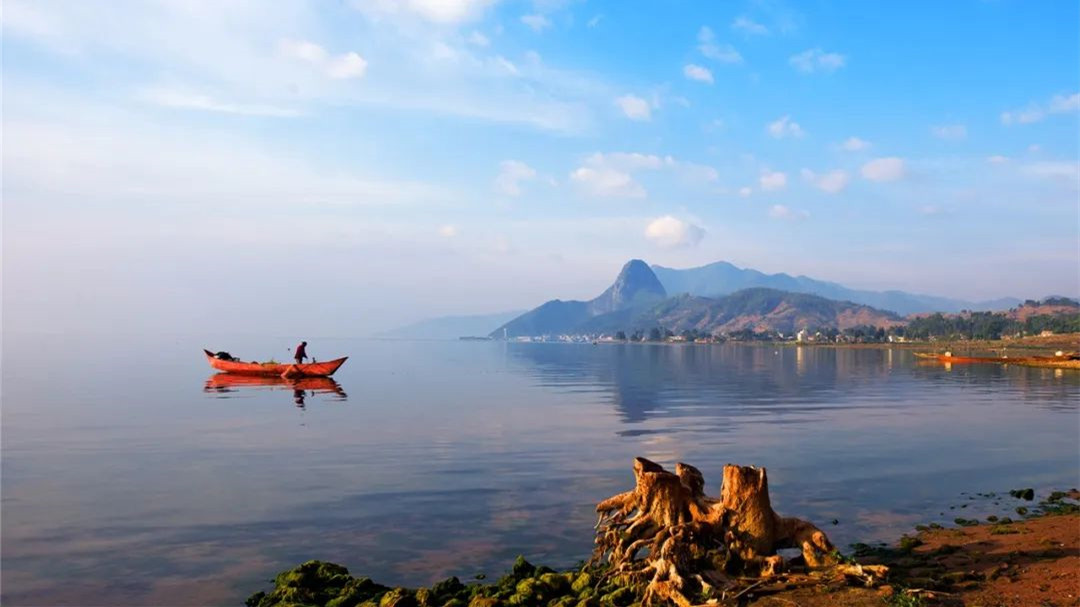 有一種叫云南的生活｜太空視角瞰撫仙湖