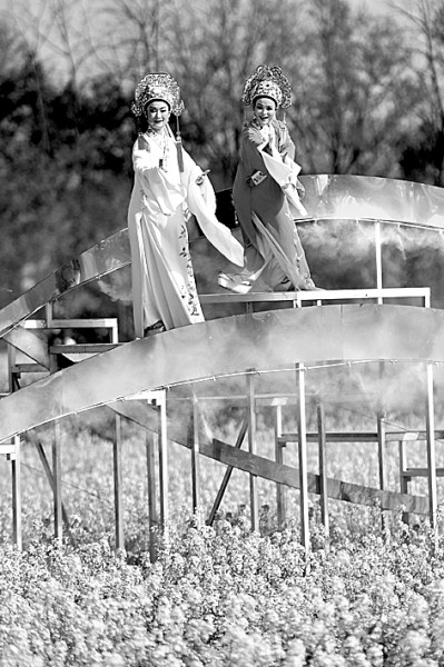 以高質量公共文化服務增強人民精神力量