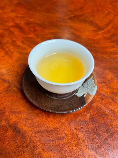 土司貢茶茶湯.jpg